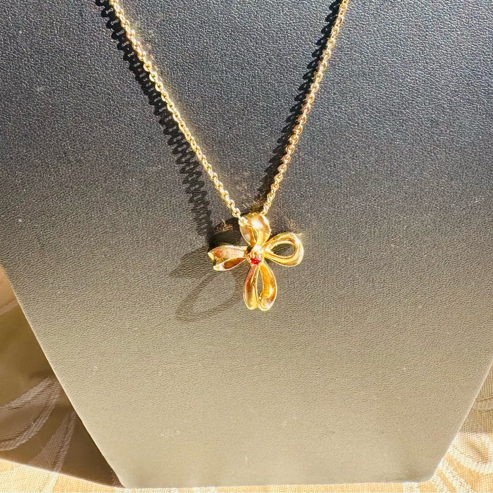 Avon Cross and chain plated 18k gold Necklace 18”